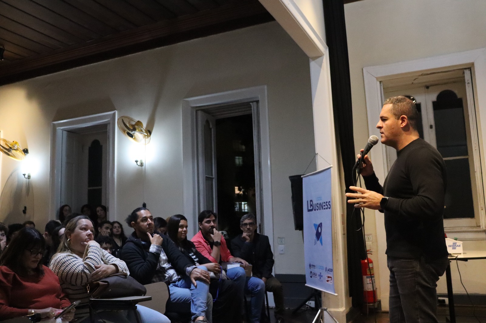 Antoane Corrêa - Armazém do Grão