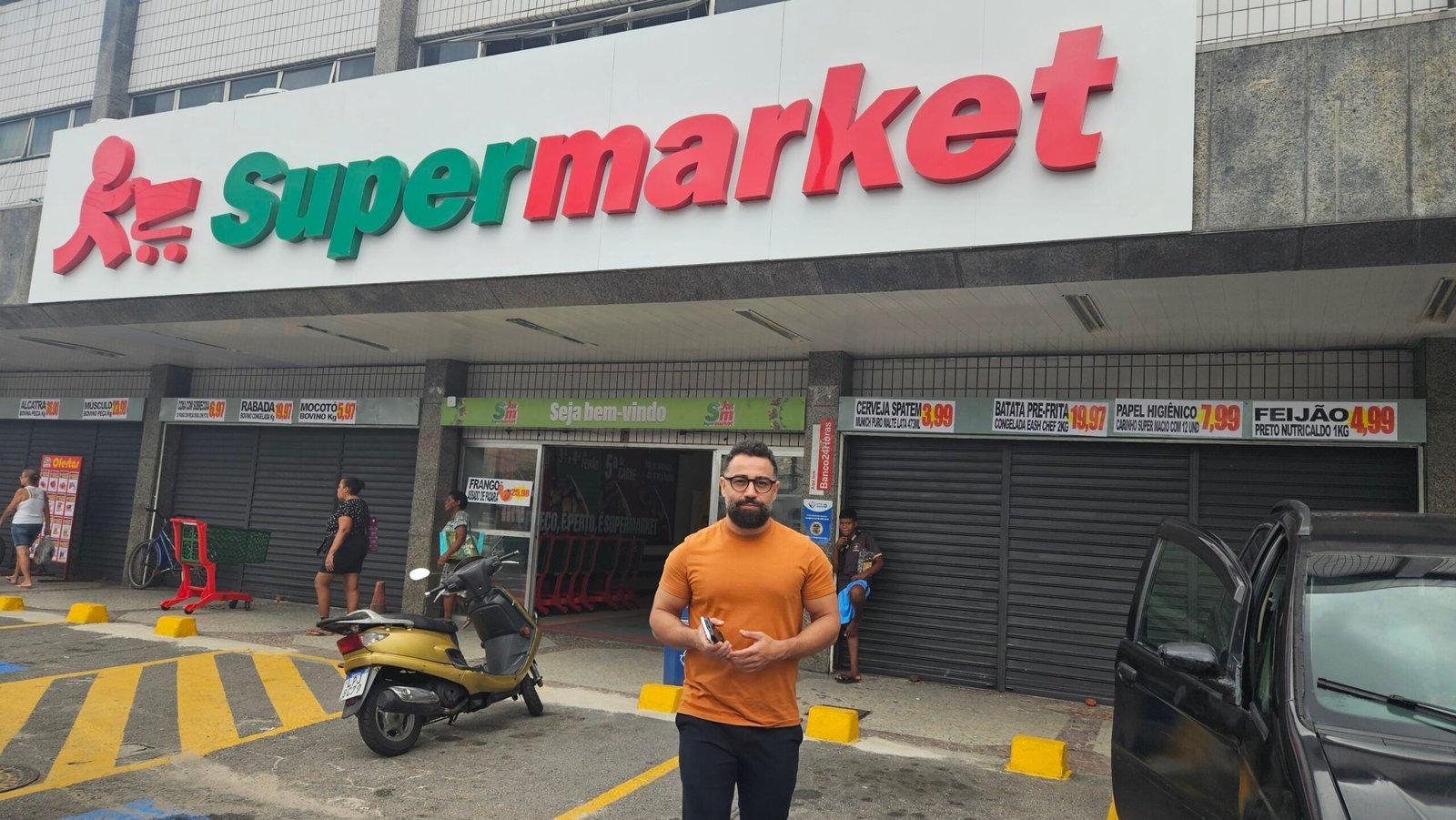 Supermarket de Realengo: estratégias para atrair e reter clientes de classe baixa e média