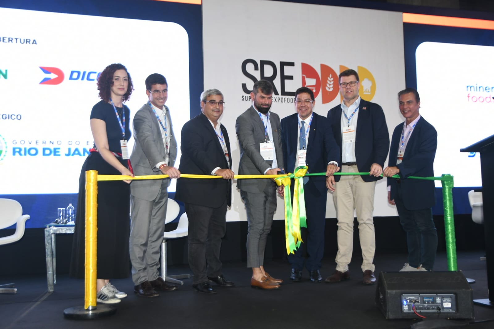 SRE Super Rio Expofood 2026 é aberta no Rio com foco em negócios, inovação e integração do setor