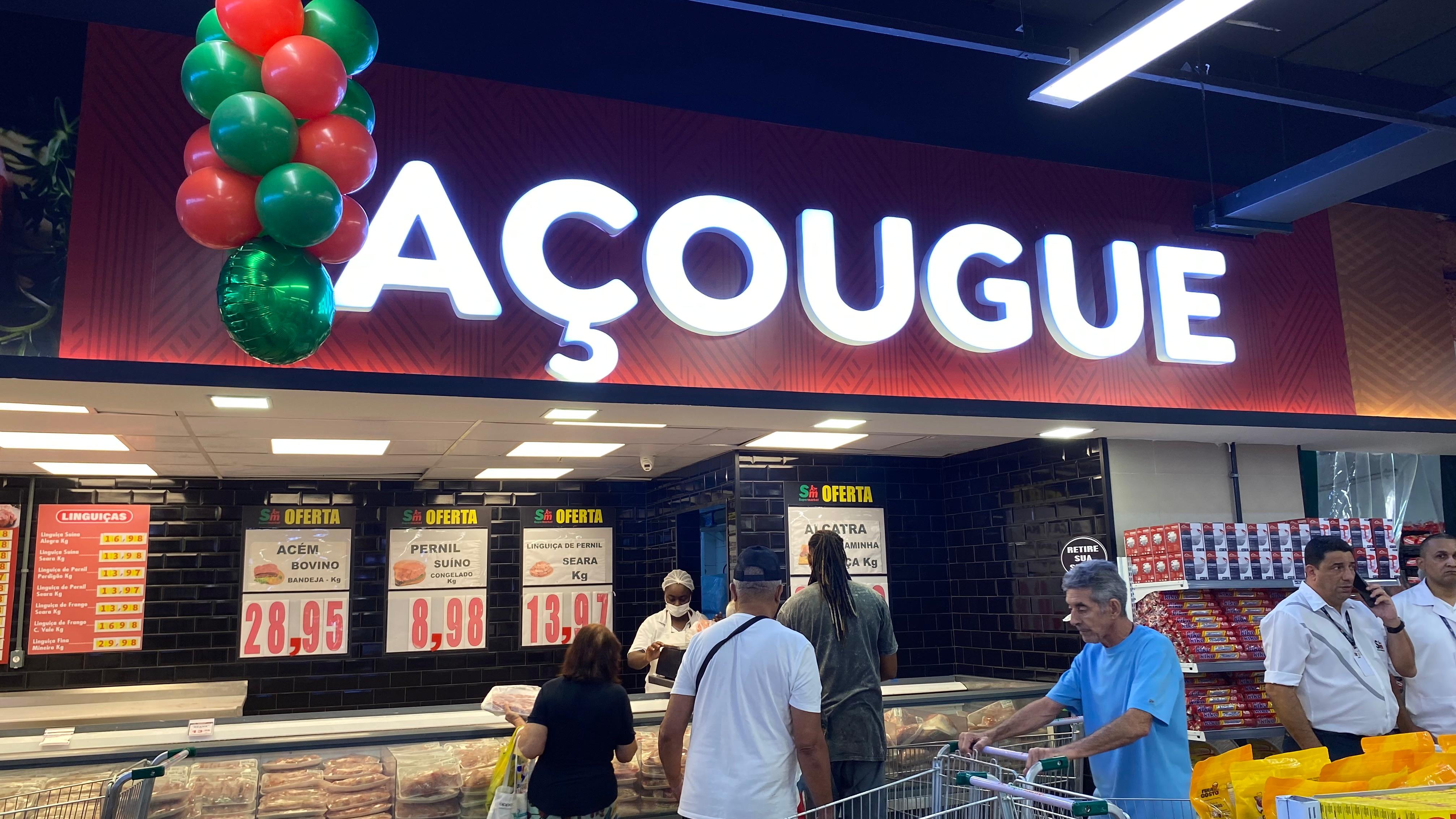 Supermarket Padrão do Fonsega reinaugura loja em Mesquita