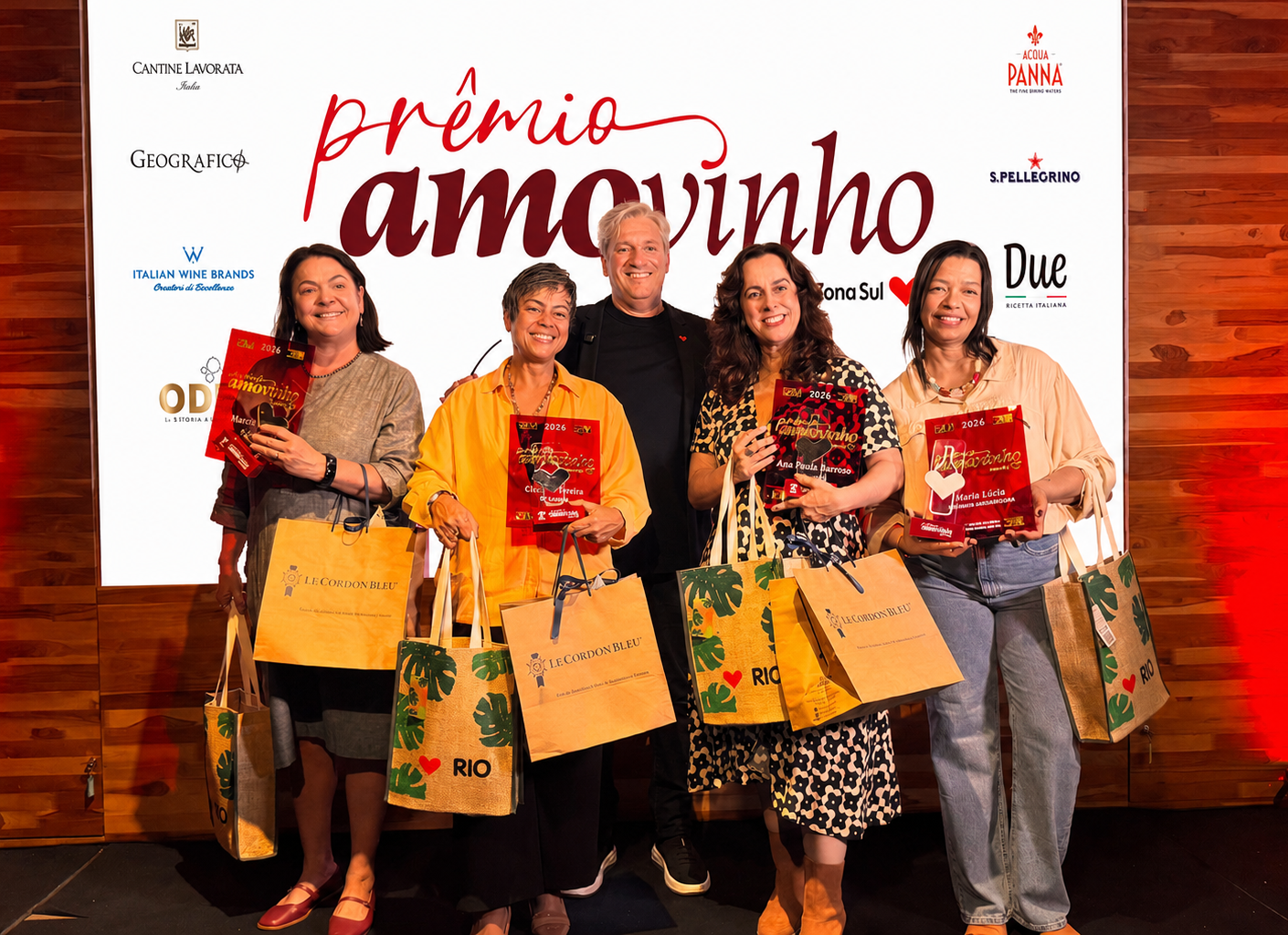 Paixão pelo vinho une clientes, colaboradores e especialistas em prêmio do Zona Sul