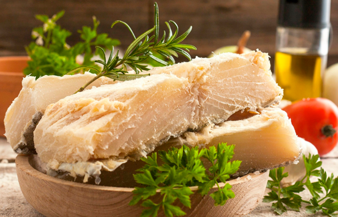 Com as festas de fim de ano chegando saiba como expor corretamente o bacalhau em sua loja