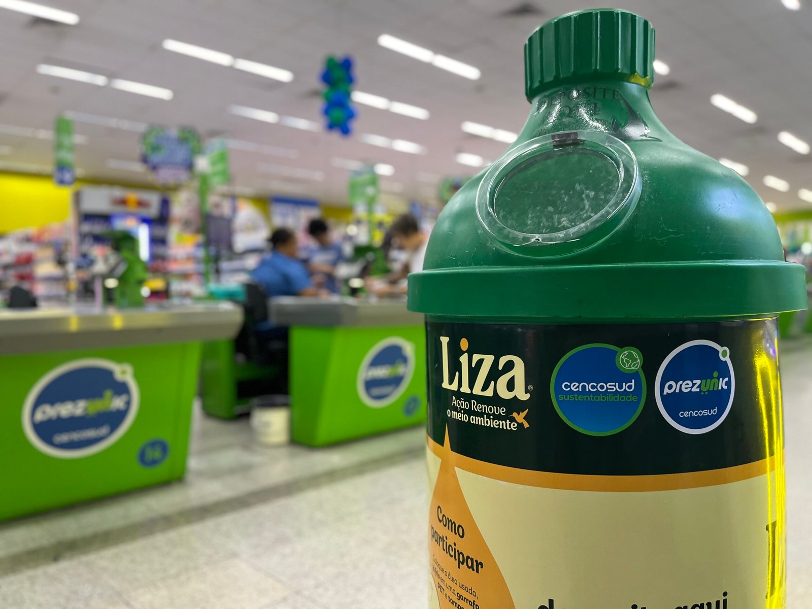 Mais uma grande rede de supermercados implementa coleta de óleo de cozinha usado