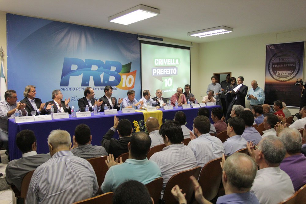 Crivella diz ser a favor de concessões e parcerias