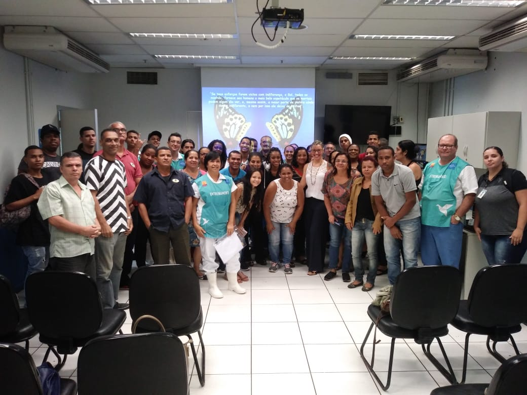 Escola ASSERJ realiza curso sobre manipulação de alimentos no Prezunic