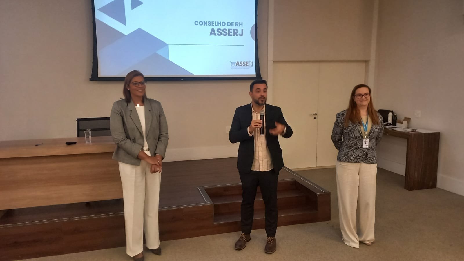 ASSERJ alerta! Supermercadistas: seus colaboradores estão preparados para lidar com episódios sensíveis?