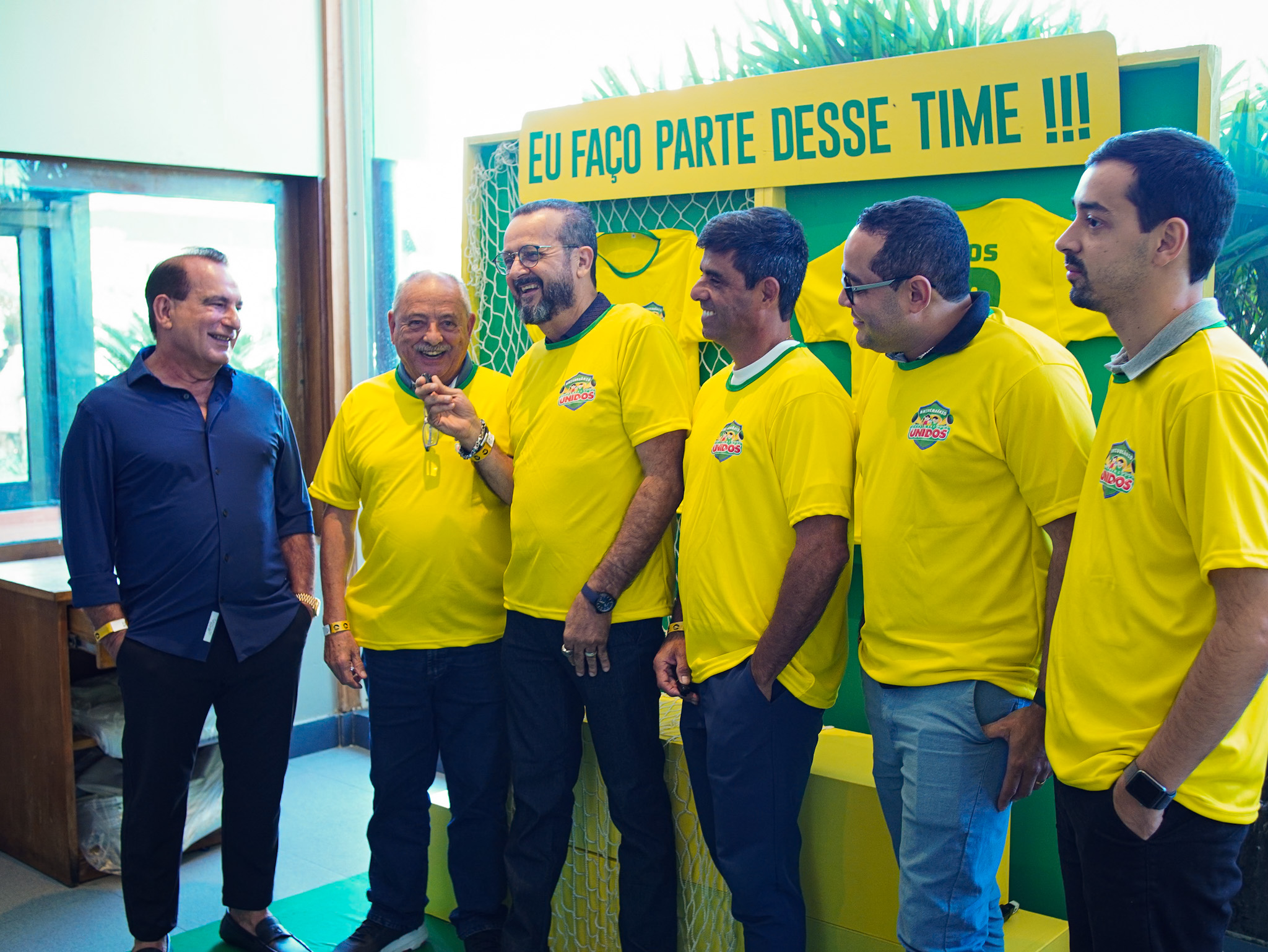 Representantes do Unidos e do Grupo Dib, de Petrópolis, anunciaram parceria entre as redes