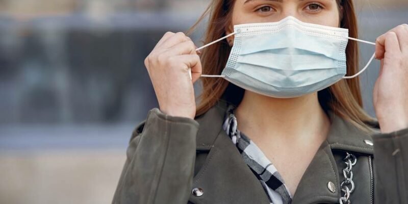 Máscaras deixam de ser obrigatórias em municípios do Rio de Janeiro, presidente da ASSERJ comenta