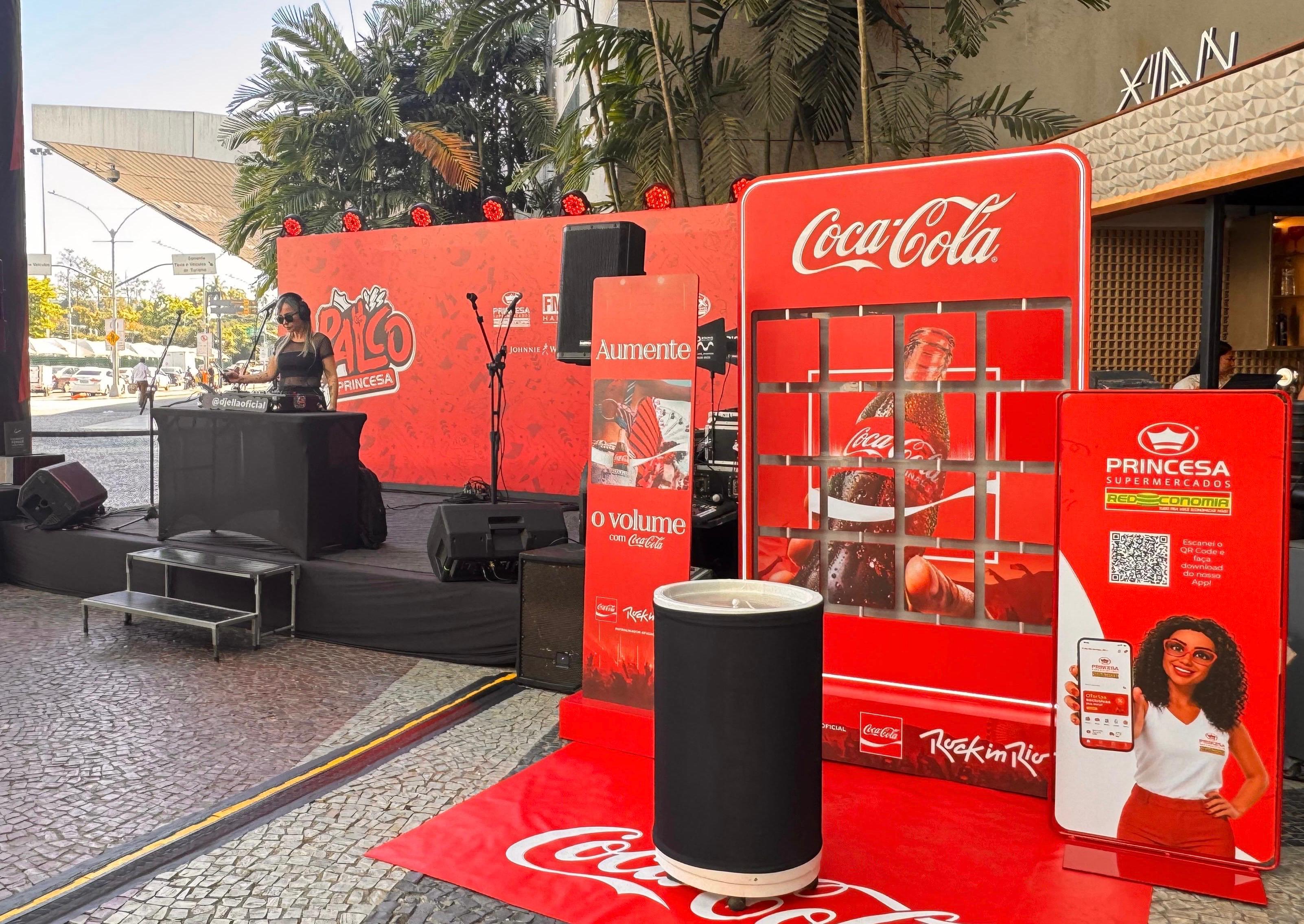 Ativação da Coca-Cola no Palco Princesa, evento do Supermercados Princesa no primeiro dia do Rock in Rio