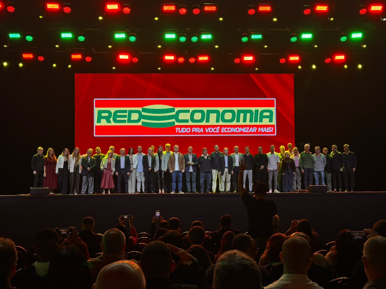 Redeconomia celebra 28 anos com café da manhã especial e planos de expansão