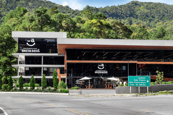 Destaque no varejo supermercadista: Serra Azul é eleito o favorito da população em Teresópolis e Nova Friburgo