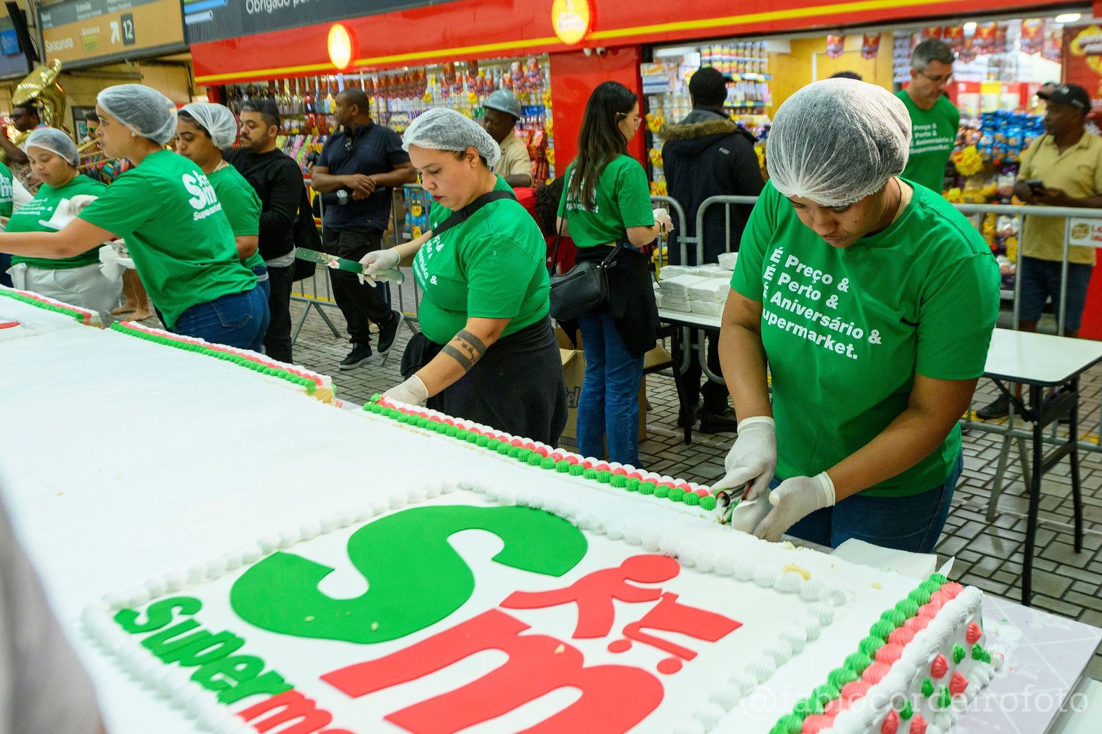 Supermarket inicia aniversário de 16 anos com festa na Central do Brasil e estratégia ampliada! Saiba mais