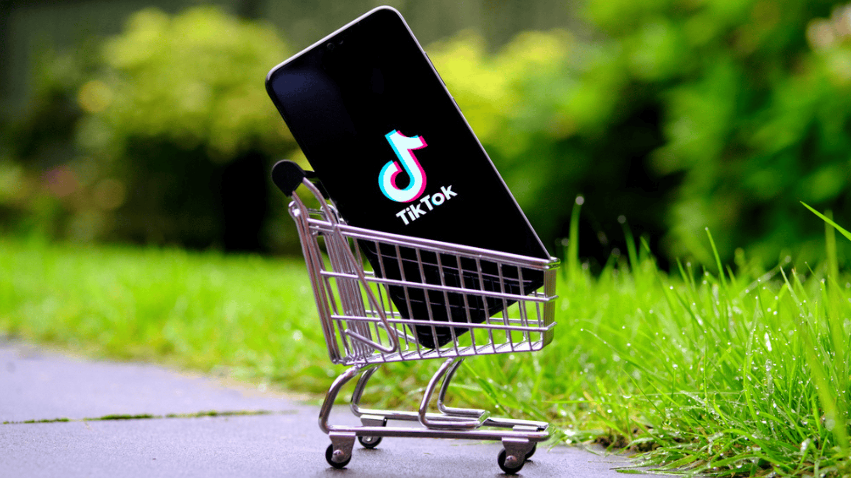TikTok é o novo Google da Black Friday: descoberta social redefine estratégias no varejo supermercadista