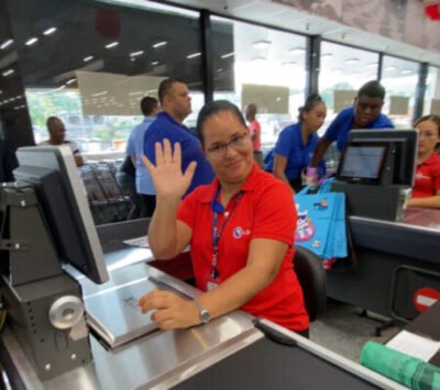 Em mais um sinal de recuperação do mercado de trabalho, temporários de Natal são efetivados no varejo supermercadista