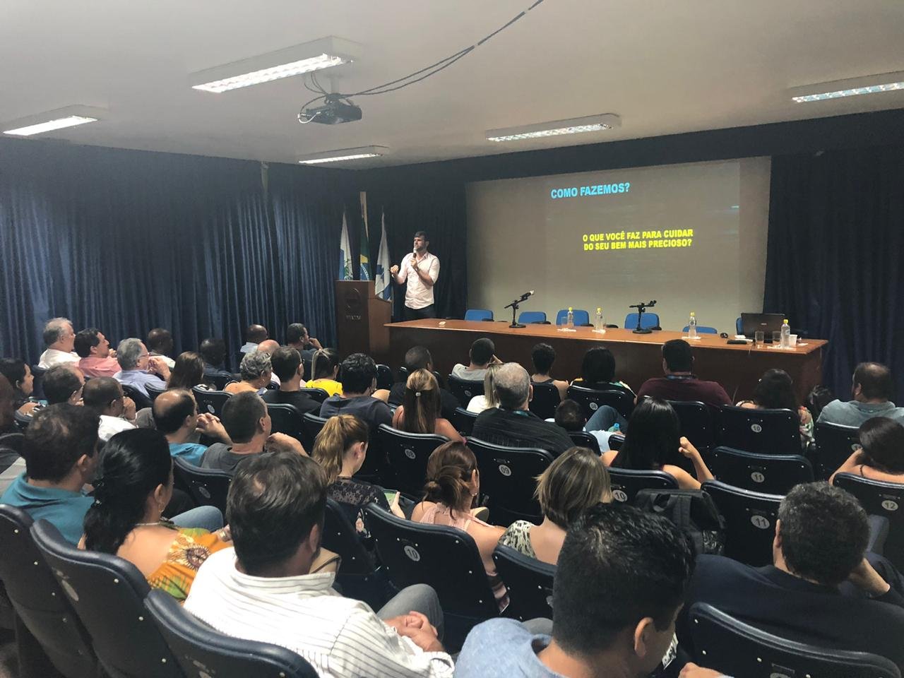 Presidente da ASSERJ palestra sobre Liderança na Sociedade dos Engenheiros e Arquitetos do Estado do Rio de Janeiro – SEAERJ