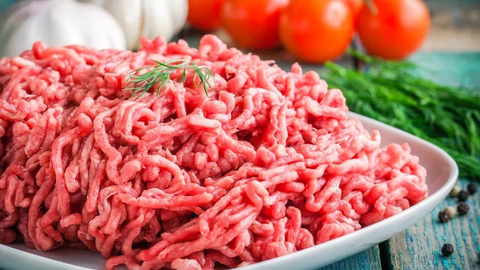 TJRJ mantém suspensa lei que proíbe preço diferente para carne moída e frios fatiados