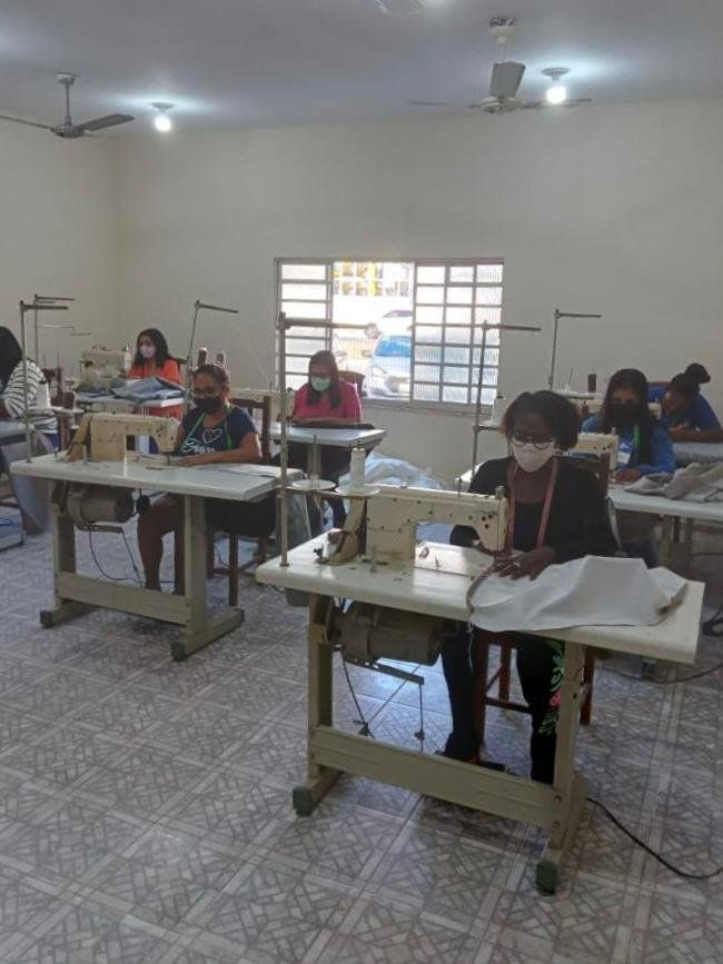 Grupo Mil comemora parcerias que ajudam a tornar realidade o “Projeto Cortando Fios, Costurando Histórias”