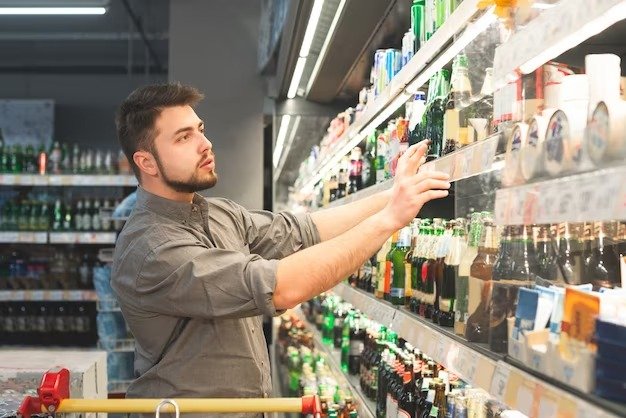 Venda de cervejas, energéticos e misturas alcoólicas disparam no carnaval, segundo estudo da Scanntech