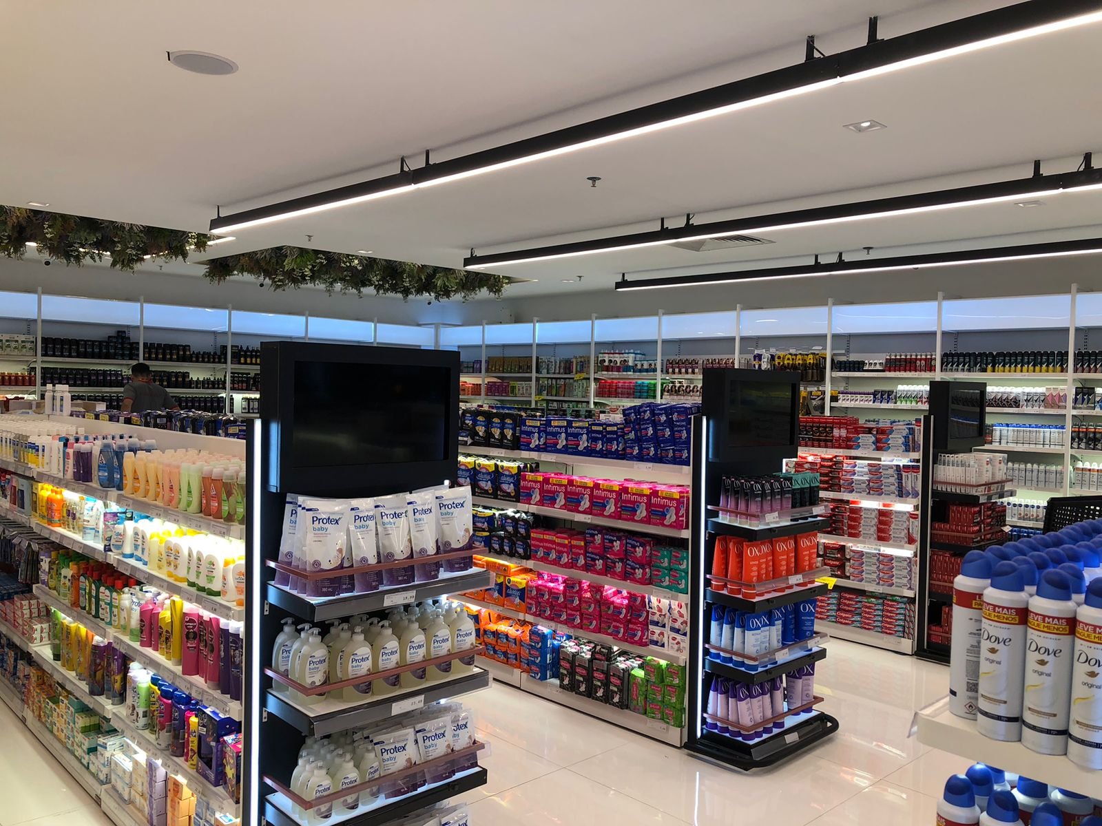 Supermercado inaugura setores inovadores em apenas 15 dias