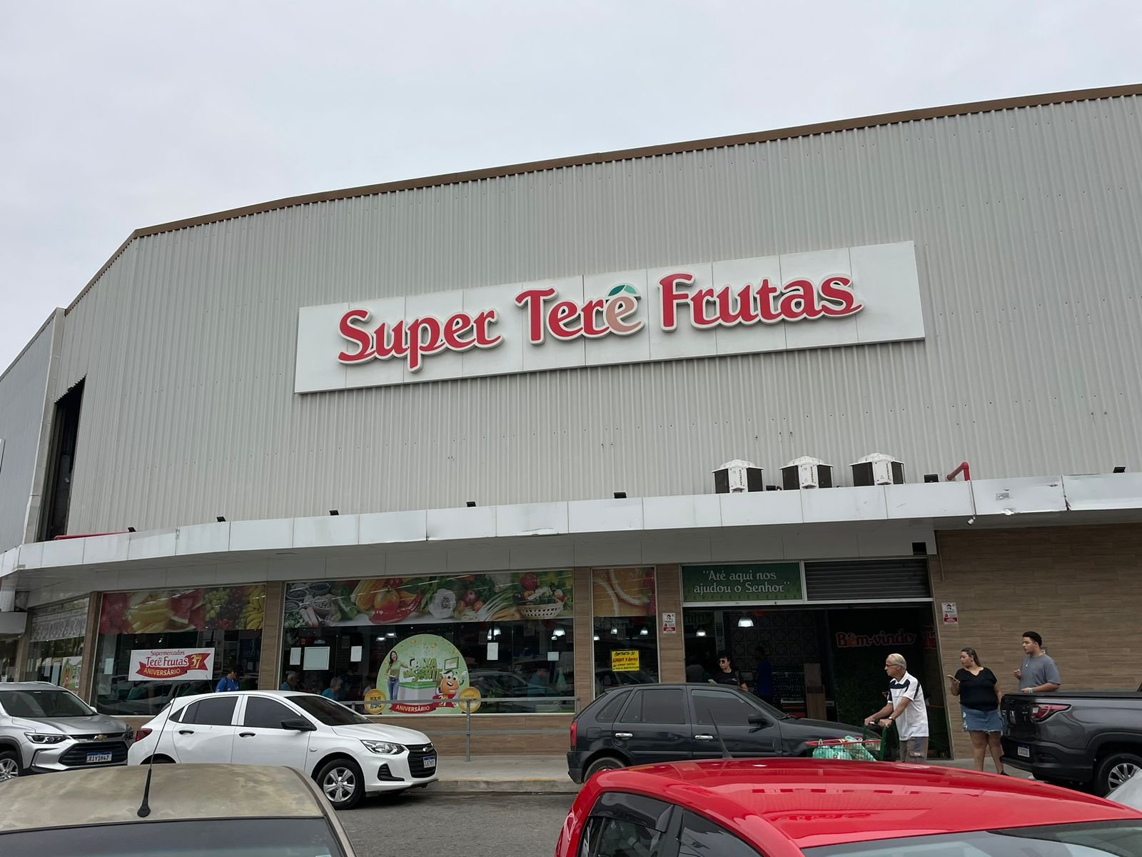 Terê Frutas comemora 37 anos e utiliza estratégia figital para atrair os clientes. Vem saber tudo!