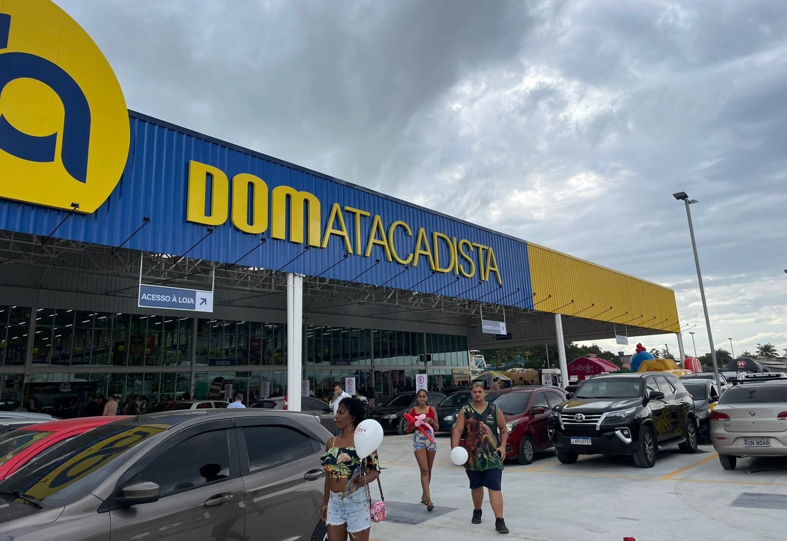 DOM Atacadista inaugura 23ª loja em Bangu e mira expansão